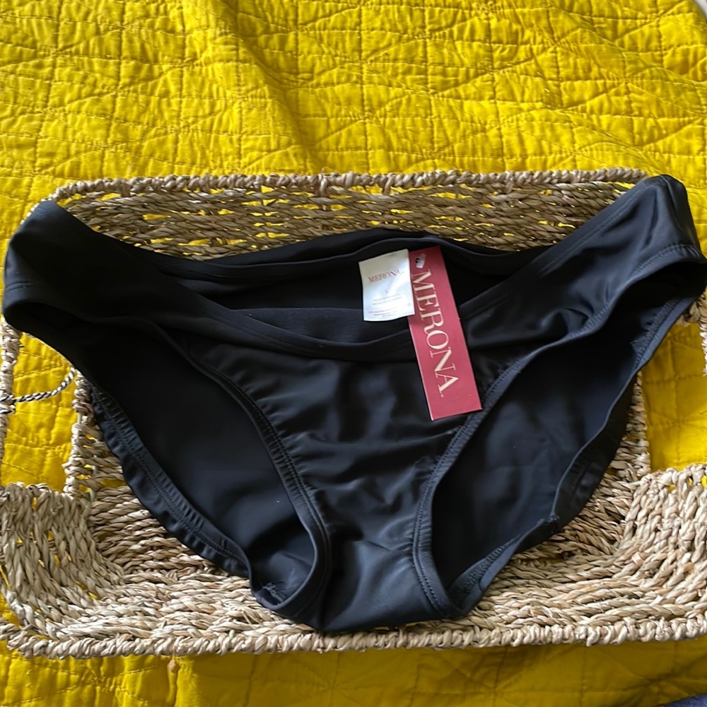 Merona NWT bathing suit bottoms, size L